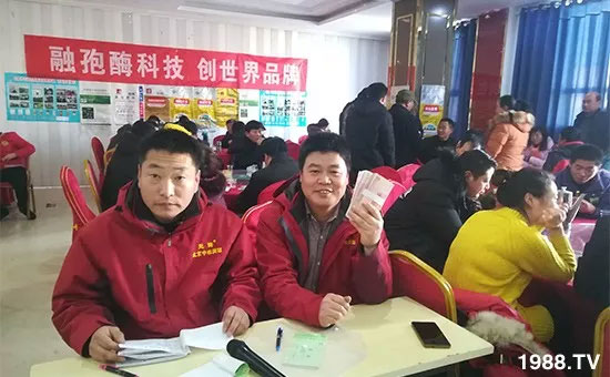 速看!小麥畝產(chǎn)1471斤,雙酶尿素全新升級,“高產(chǎn)王”當之無愧!